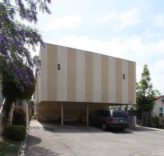 1154 Thompson Ave in Glendale, CA - Foto de edificio - Building Photo