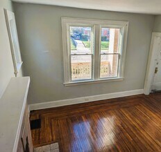 4226 W 8th St in Cincinnati, OH - Building Photo - Building Photo