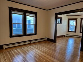 58 Bower St, Unit #1 in Medford, MA - Building Photo - Building Photo