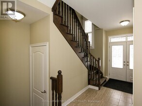 30 Forsyth Crescent in Springwater, ON - Building Photo - Building Photo