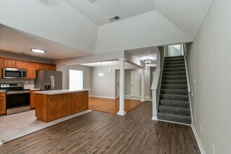 9217 Lazzini Cove in Cordova, TN - Building Photo - Building Photo