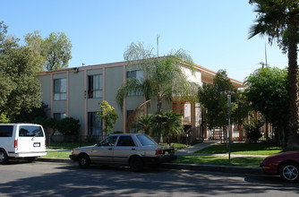 932 S Citron St in Anaheim, CA - Building Photo - Building Photo