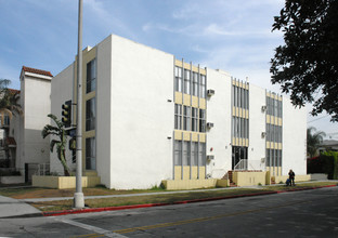 1010 S Bedford St in Los Angeles, CA - Building Photo - Building Photo