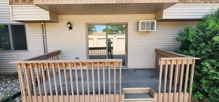 2510 N 8th St in Bismarck, ND - Building Photo - Building Photo