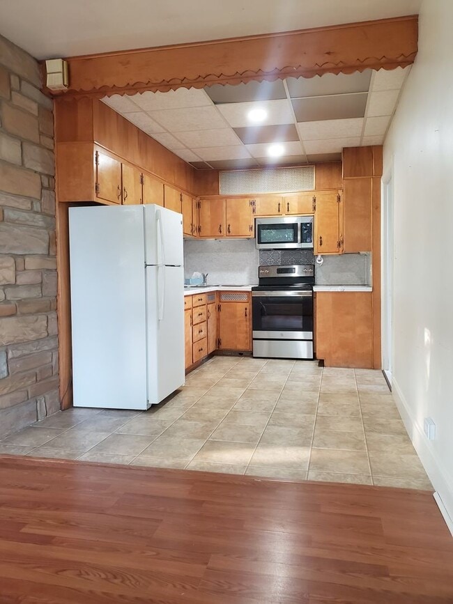 615 Kraybill Church Rd in Mount Joy, PA - Building Photo - Building Photo