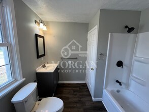 2316 N B St in Elwood, IN - Building Photo - Building Photo