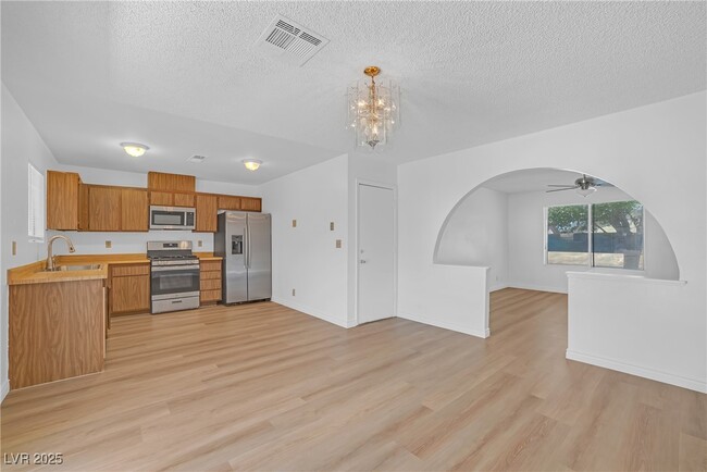 property at 540 Longtree Ave