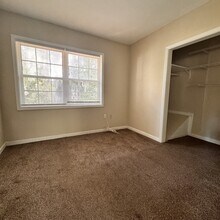 5513 Playa Way in Jacksonville, FL - Building Photo - Building Photo