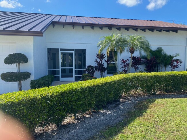 1279 Kinglet Terrace in Wellington, FL - Building Photo - Building Photo