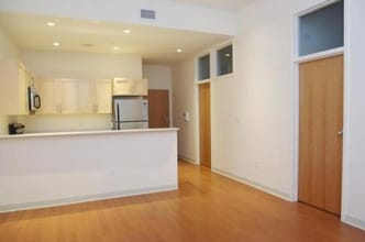411 Washington St, Unit 403 in Boston, MA - Foto de edificio - Building Photo