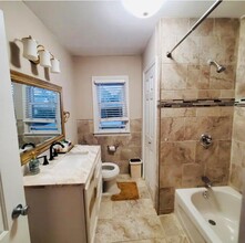 248- 28-241-87 87th Dr in Queens, NY - Building Photo - Building Photo