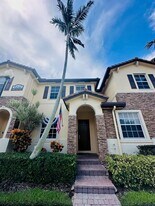 9041 SW 227th St in Cutler Bay, FL - Building Photo