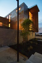 2692 C St in San Diego, CA - Building Photo