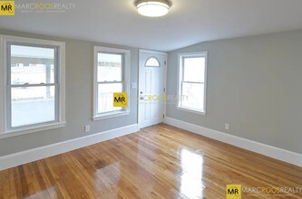 163 Ferry St, Unit 2a in Malden, MA - Foto de edificio - Building Photo