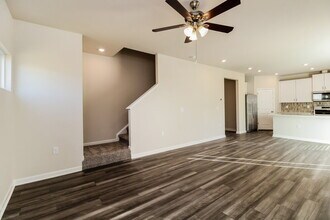 111 Windy Knl Dr in Graham, NC - Building Photo - Building Photo