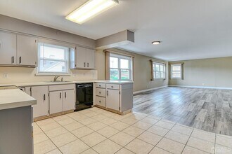 40 S Main St in Milltown, NJ - Building Photo - Building Photo