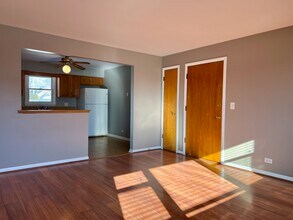 637 Pasadena Ave in Beecher, IL - Building Photo - Building Photo