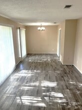 17323 Camberwell Green Ln in Houston, TX - Building Photo - Building Photo