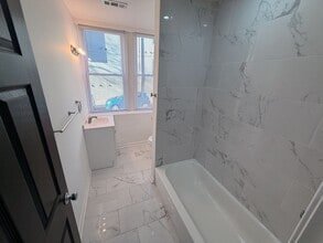 1621 N 33rd St in Philadelphia, PA - Building Photo - Building Photo