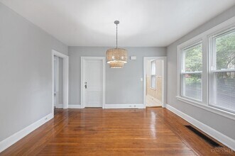 6166 Grand Vista Ave in Cincinnati, OH - Building Photo - Building Photo