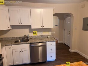234 Lexington St in Boston, MA - Building Photo - Building Photo