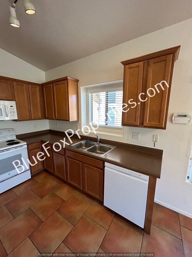 5322 W Olivine Dr in Tucson, AZ - Building Photo - Building Photo