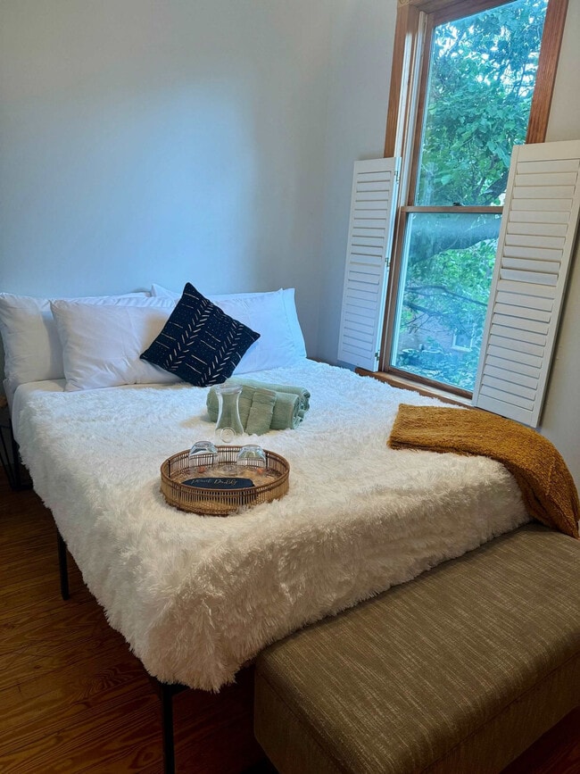 1235 Highland St-Unit -ID1265655P in Columbus, OH - Building Photo - Building Photo