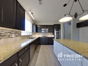 43317 Sawgrass Ln in Lancaster, CA - Building Photo - Building Photo