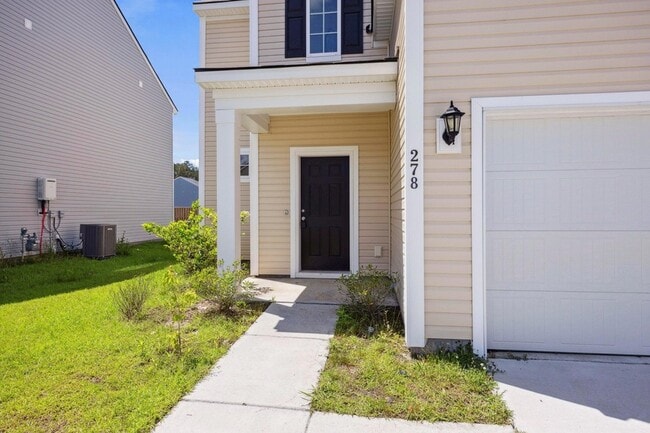 278 Catawba Br Wy in Moncks Corner, SC - Foto de edificio - Building Photo