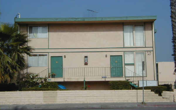 Esplanade Apartments in Orange, CA - Building Photo - Building Photo