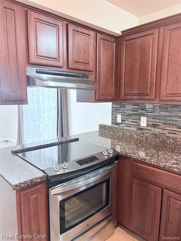 6178 Elarz Dr in Troy, MI - Building Photo - Building Photo