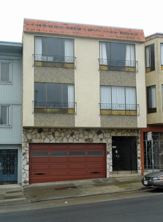 6527 Geary Blvd in San Francisco, CA - Building Photo