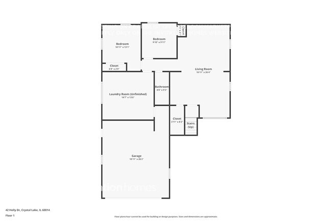 42 Holly Dr in Crystal Lake, IL - Foto de edificio - Building Photo