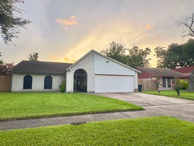 property at 10103 Lost Trail St