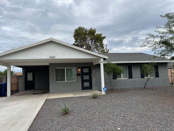 3459 E Presidio Rd in Phoenix, AZ - Building Photo