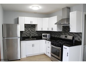 5324 48th Ave N in Minneapolis, MN - Building Photo - Building Photo