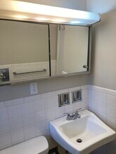 176 Kenridge Rd, Unit 176 in Fairlawn, OH - Foto de edificio - Building Photo