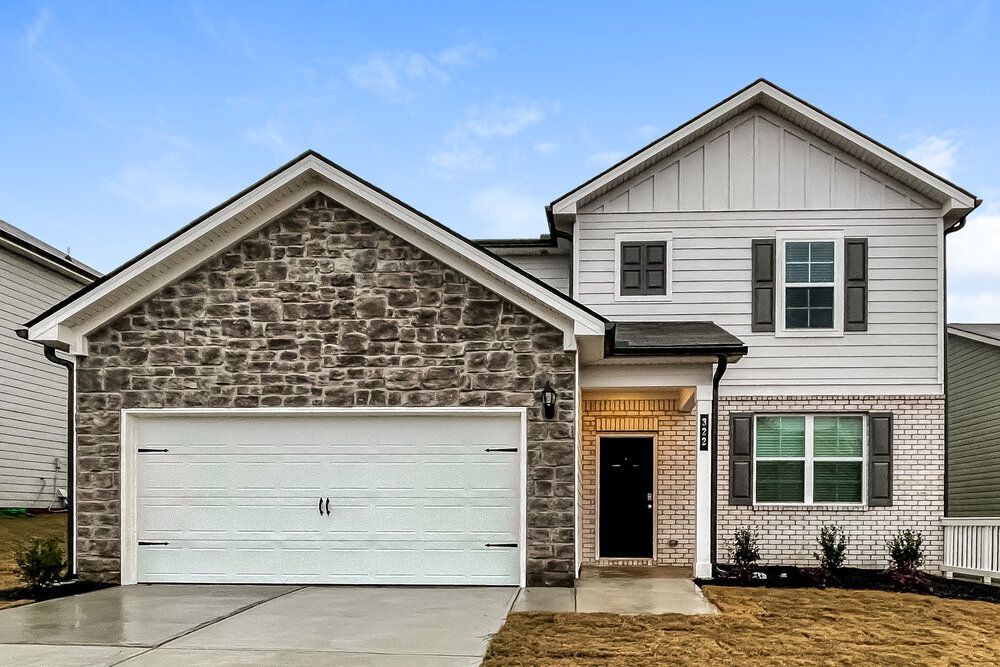 322 Hamilton Pointe Dr in Mcdonough, GA - Building Photo