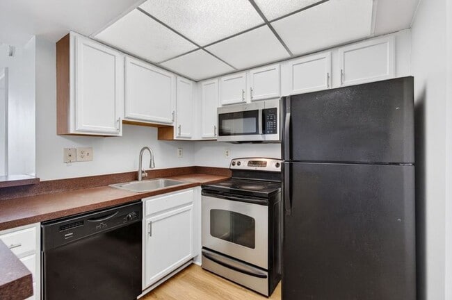 property at 760 Executive Center Dr