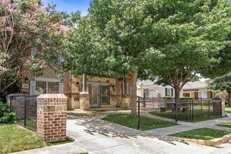 3138 Rogers Ave in Fort Worth, TX - Building Photo - Building Photo