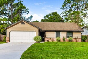 1752 St Ives Dr in Middleburg, FL - Building Photo