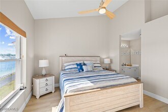 541 Windsor Sq in Naples, FL - Building Photo - Building Photo