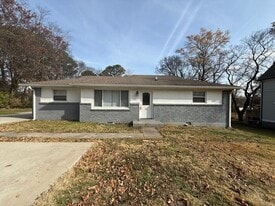 3808 Chambers Dr in Nashville, TN - Building Photo