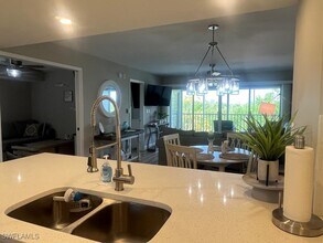 200 Stevens Landing Dr in Marco Island, FL - Building Photo - Building Photo