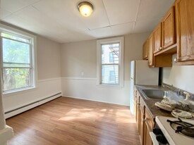 1576 Tremont St, Unit 2 in Boston, MA - Building Photo
