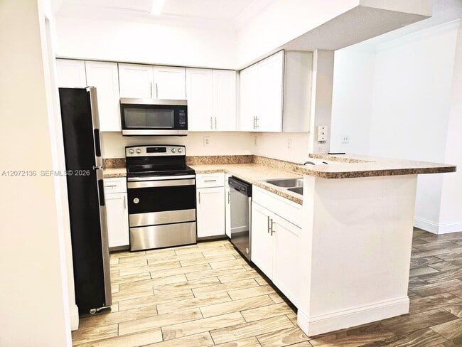 property at 220 SW 116th Ave