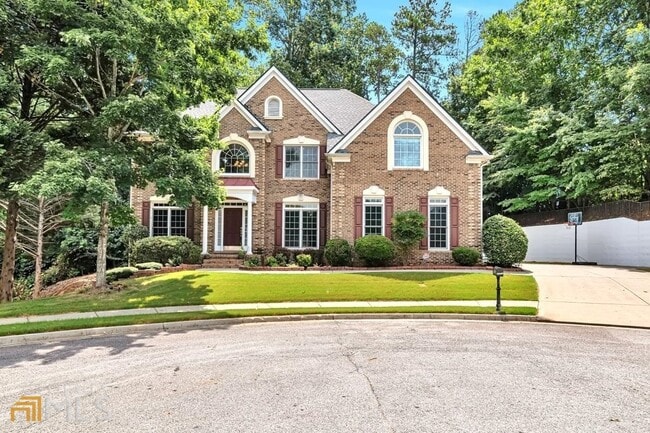 12473 Huntington Trace Ln