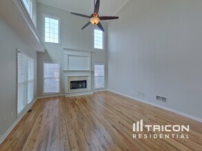 200 Longshore Way in Fayetteville, GA - Building Photo - Building Photo