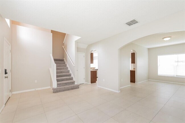133 Carlisle Ct in Kissimmee, FL - Building Photo - Building Photo