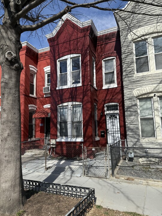 1210 Florida Ave NE in Washington, DC - Building Photo